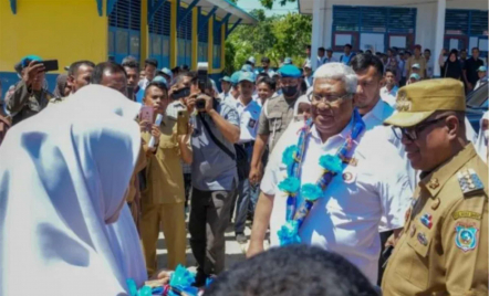 Gubernur Sultra Cuma Bilang Begini, Guru Honorer Happy Banget - GenPI.co Sultra