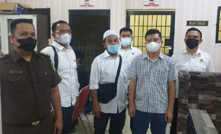 Kasus Mantan Pimpinan Bank Sumut Syariah Dilimpahkan ke Jaksa - GenPI.co Sumut