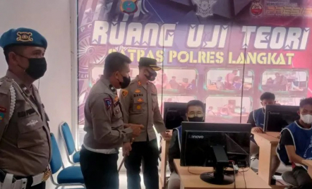 Ingin Buat SIM? Polres Langkat Sediakan Pelatihan Gratis - GenPI.co Sumut