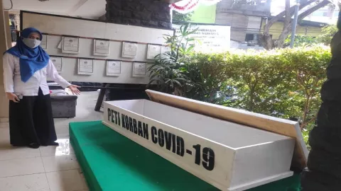 Peti Mati Korban Covid-19 Bakal Gentayangan di Jakarta - GenPI.co