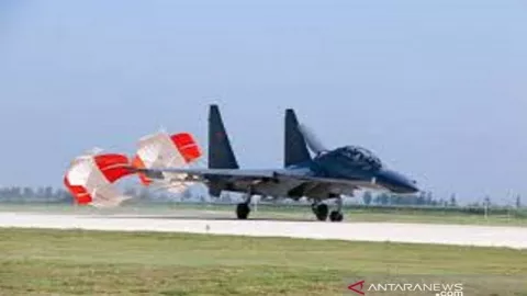 China Sukses, Kerahkan Jet Temput Penerbangan Terpanjang di LCS - GenPI.co