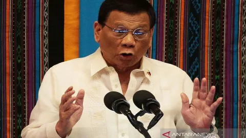 Virus Corona Ngamuk, Duterte Kembali Lockdown Manila - GenPI.co