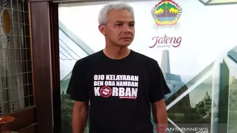 Hasil Survei, Elektabilitas Ganjar dan Ridwan Kamil Saling Pepet - GenPI.co