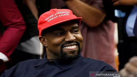 Kanye West Mundur dari Pencalonan Presiden AS - GenPI.co