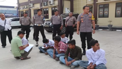 Polisi Gagalkan Pelajar SMA yang Mau Demo ke Jakarta - GenPI.co