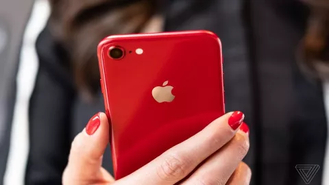 Apple Akan Luncurkan HP Murah, Spesifikasi Sama iPhone 11 Pro - GenPI.co