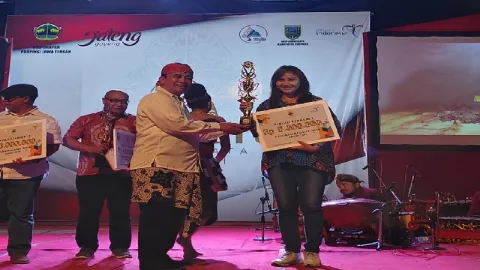 Semarang Borong Penghargaan Abiwara Pariwisata 2019 - GenPI.co