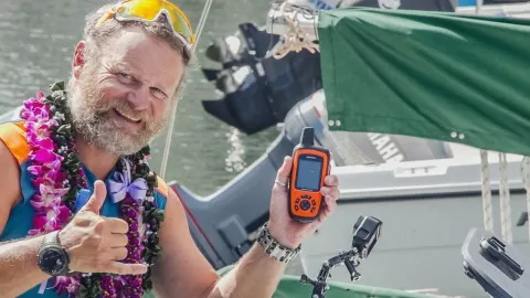Rayakan Ulang Tahun, Pria Ini Arungi Samudra Pasifik Seorang Diri - GenPI.co