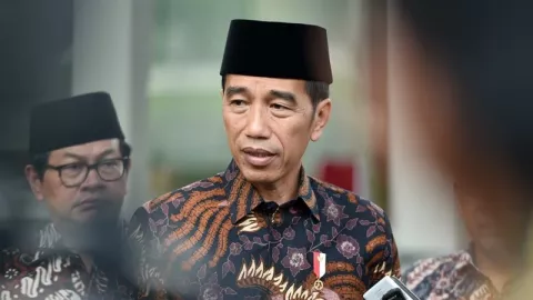 Jokowi Beri Santunan Bagi Keluarga Korban Gempa Ambon - GenPI.co