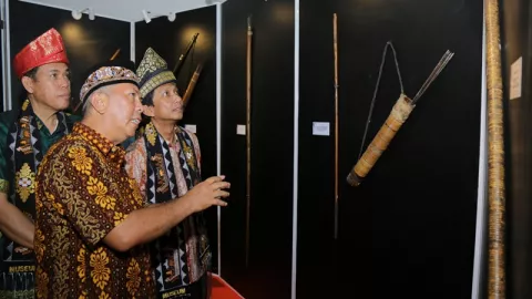 Pameran Museum Se Sumatera Tampilkan 79 Senjata Tajam Tradisional - GenPI.co