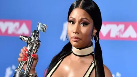 Tak Jadi Pensiun, Rapper Nicki Minaj Minta Maaf ke Penggemar - GenPI.co
