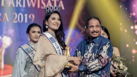 Clarita Mawarni Salem Terpilih Jadi Putri Pariwisata 2019 - GenPI.co