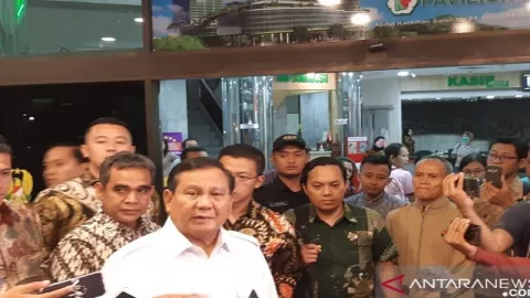 Prabowo: Tak Ada Rekayasa Peristiwa Penusukan Wiranto - GenPI.co