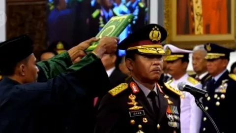 Menjabat Kapolri, Idham Azis Naik Pangkat Jadi Jenderal Polisi - GenPI.co