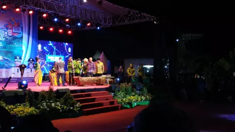 Didi kempot Sukses Ambyarkan Jatim Kominfo Festival 2019 - GenPI.co
