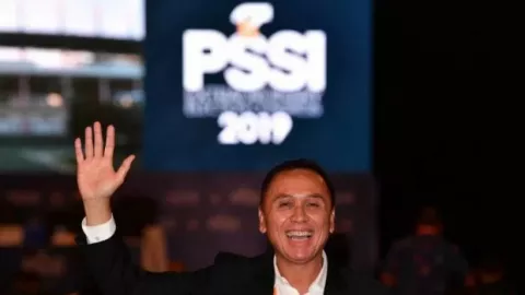 Mochamad Iriawan Ketum, Ini Daftar Lengkap Susunan Pengurus PSSI - GenPI.co