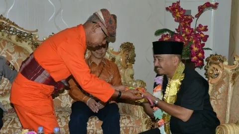 Kunjungi Gorontalo, Arief Yahya Disambut dengan Mopotilolo - GenPI.co