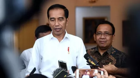 Evaluasi Menteri, Jokowi: Terima Kasih untuk Kerja Keras 5 Tahun - GenPI.co