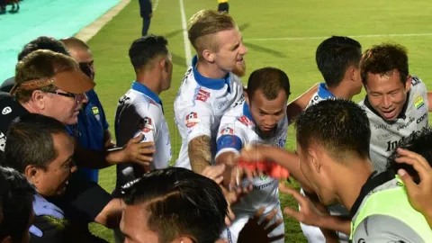 November Ceria! Usai Tekuk Persija, Persib Gulung Kalteng Putra - GenPI.co