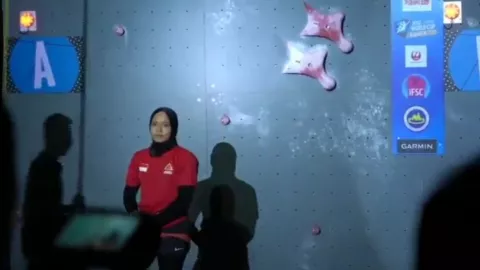 The Real Spiderman, Wanita Indonesia Juara Dunia Panjat Tebing! - GenPI.co