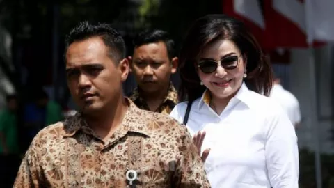 Bupati Cantik Datang ke Istana, Sinyal Kuat Masuk Kabinet Jokowi - GenPI.co