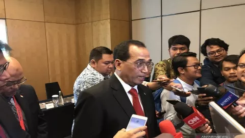 Direktur Keuangan Fuad Rizal Jadi Plt Dirut Garuda Indonesia - GenPI.co