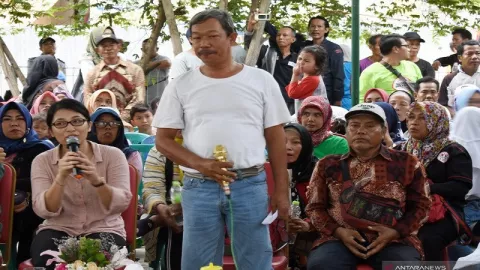Tukang Becak Tagih Janji Politik Anies Baswedan - GenPI.co