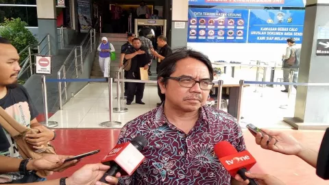 Ade Armando Bisa Ajukan Saksi Ahli Kasus Meme Joker Anies - GenPI.co