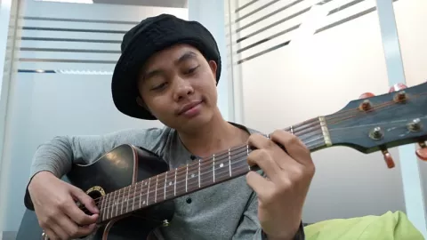 Main Chord Gitar Mimpi Yang Sempurna Yuk, Gampang Kok - GenPI.co