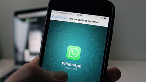 WhatsApp Ternyata Punya Menu Rahasia Berguna Loh, Mau Tahu? - GenPI.co