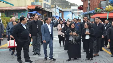Jokowi: Rumah Warna Warni Jadi Ikon Wisata Korea Selatan - GenPI.co