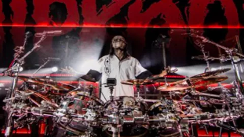 Jay Weinberg Slipknot Raih Predikat Drumer Heavy Metal Terbaik - GenPI.co