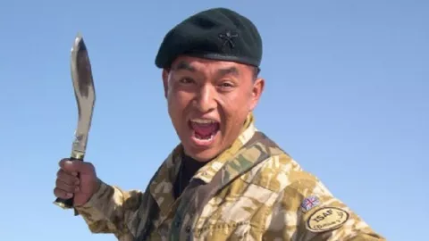 Hebat, Pensiunan Tentara Gurkha ini Sikat 40 Perampok - GenPI.co