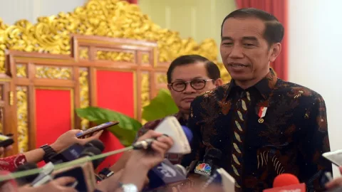 Ahok Bakal Pimpin BUMN, Jokowi: Masih Proses di Kementerian - GenPI.co