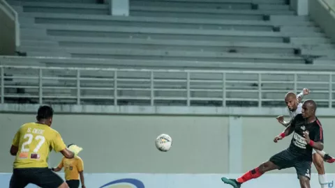 Persipura Jayapura vs Persebaya Surabaya 0-1: Oh, David Da Silva - GenPI.co