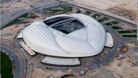 Piala Dunia 2022, Qatar Siapkan Stadion Pakai Sistem Pendingin - GenPI.co