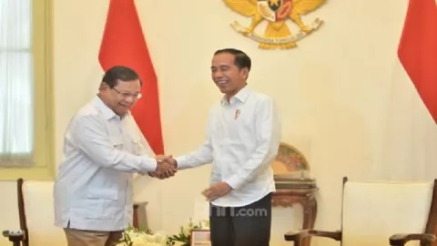 Denny JA: Jokowi dan Prabowo Terapkan Kerja Sama Politik - GenPI.co