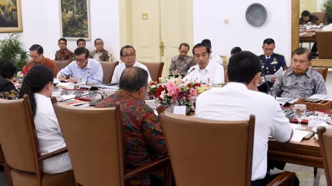 Atasi Impor Sampah, Jokowi Tekankan 3 Langkah Pengendalian - GenPI.co