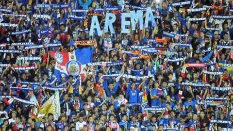 Arema FC Unggul di Babak Pertama vs PSIS Semarang - GenPI.co