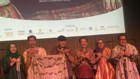 Waspada, Ternyata Banyak Batik dan Mutiara Impor Kelas Murahan - GenPI.co