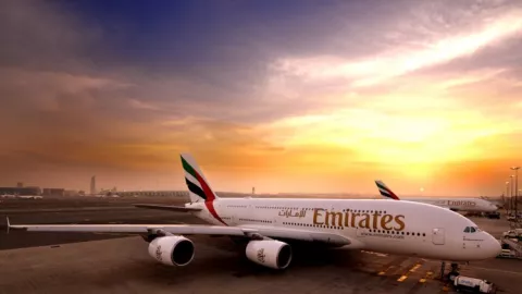 Sambut Hut ke-74 RI, Emirates Beri Tarif Murah ke Luar Negeri - GenPI.co