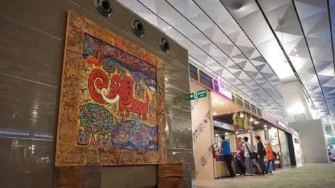 Galeri Lukisan itu Bernama Terminal 3 Bandara Soekarno-Hatta - GenPI.co