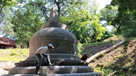 Replika Stupa Candi Borobudur Dibangun di Ukraina - GenPI.co