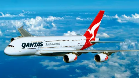 Qantas Ranking 1 Maskapai Teraman di Dunia, Garuda Tiarap - GenPI.co