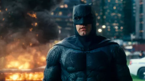 Di The Flash, Ben Affleck Kembali Perankan Batman - GenPI.co