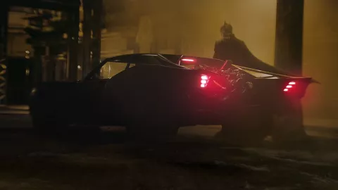 Tampilan Batmobil di The Batman, Benar-benar Mengancam! - GenPI.co