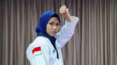 Simak Cerita Defia Rosmaniar Awali Karier Sebagai Atlet Taekwondo - GenPI.co