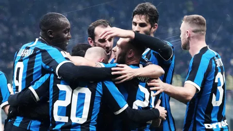 Inter Milan vs Cagliari: 21 Detik Langsung Boooommmm - GenPI.co