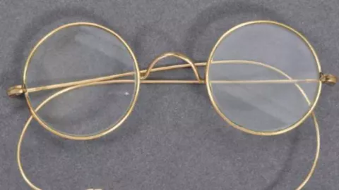 Kacamata Ikonik Mahatma Gandhi Dilelang, Harganya GIla-gilaan - GenPI.co