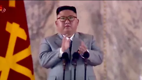 Caper dengan Rakyat, Kim Jong Un Pidato Sambil Mewek  - GenPI.co